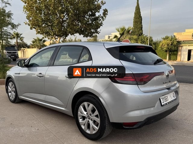 Renault Megane 4 Diesel Automatique 2022 à Fès