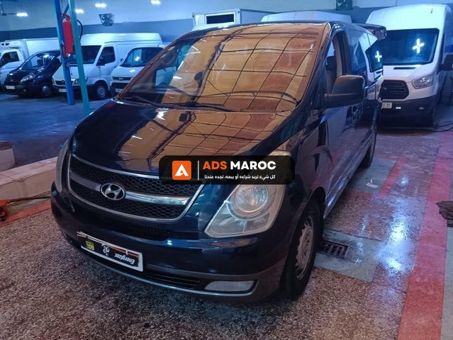 Hyundai H1 9 Places