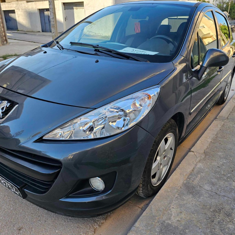 Peugeot 207 Essence 2012