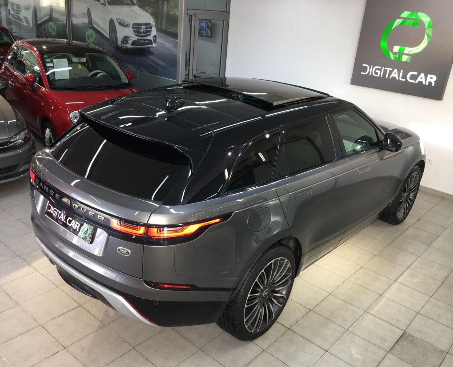 Land Rover Range Rover Velar R-Dynamic