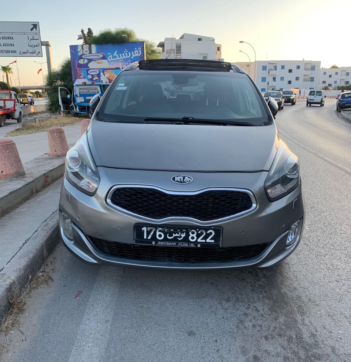 KIA Carens 