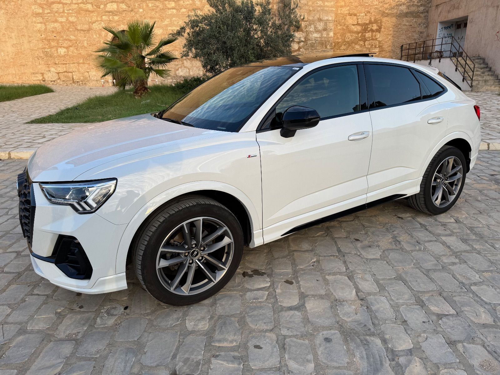 Audi Q3 Sportback hybrid