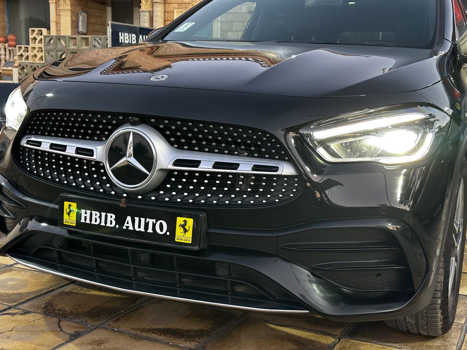 Mercedes-Benz GLA 250e Pack AMG