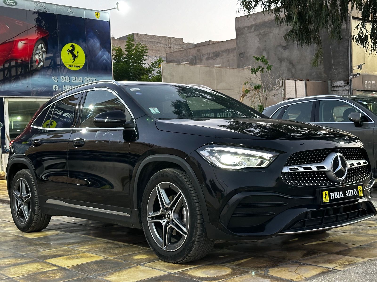 Mercedes-Benz GLA 250e Pack AMG