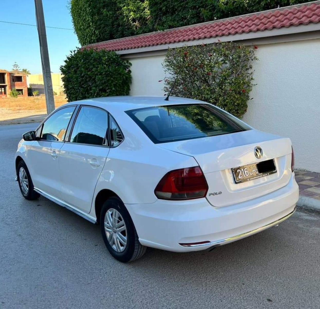 Volkswagen Polo Sedan 