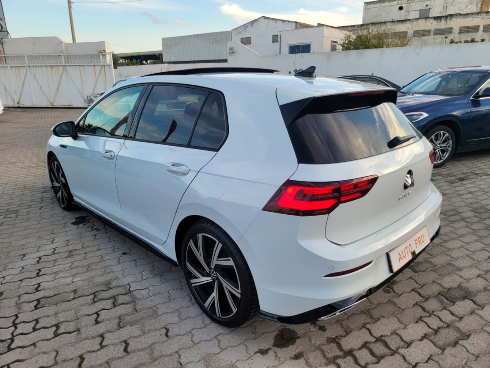 Volkswagen Golf 8 R-Line