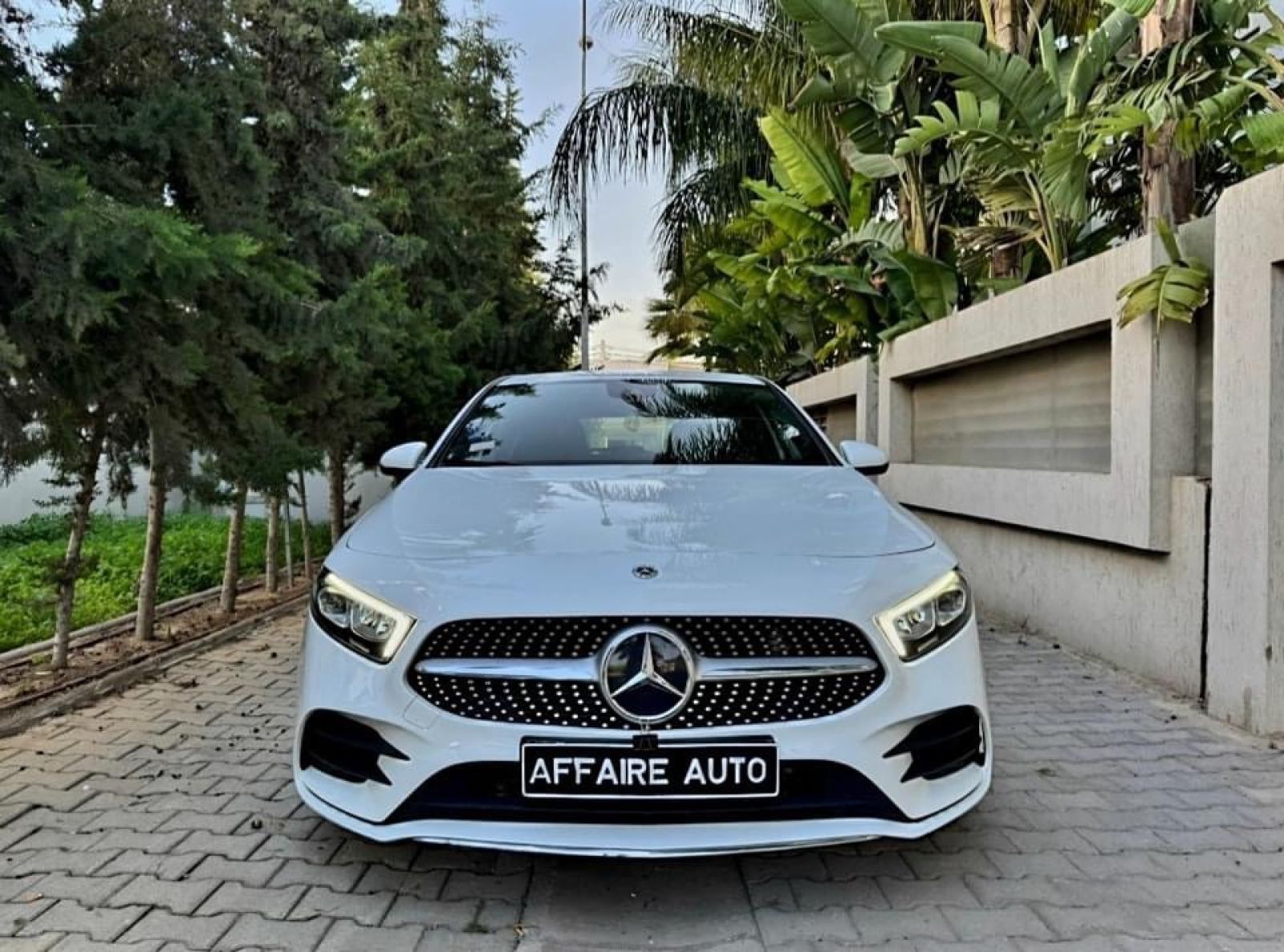 Mercedes benz CLA 250 AMG