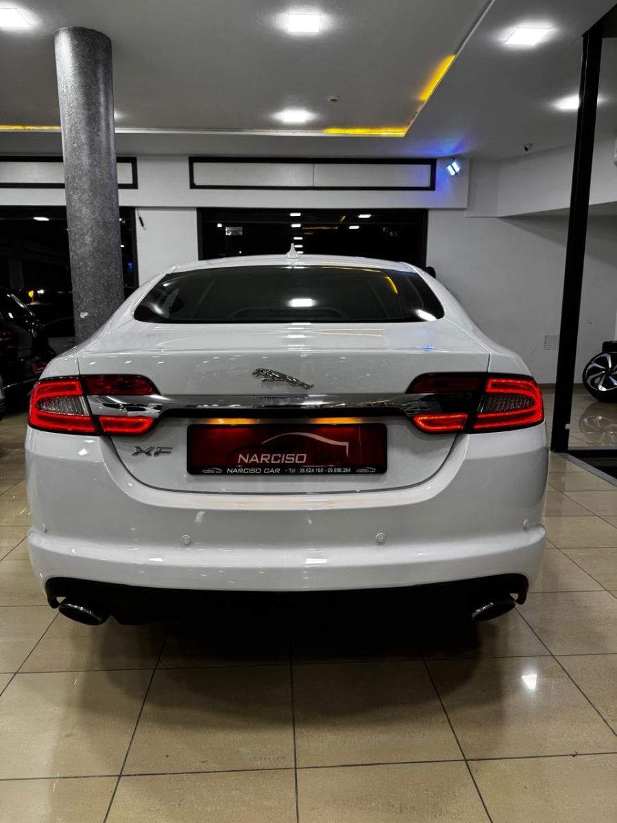 Jaguar XF R-Sport