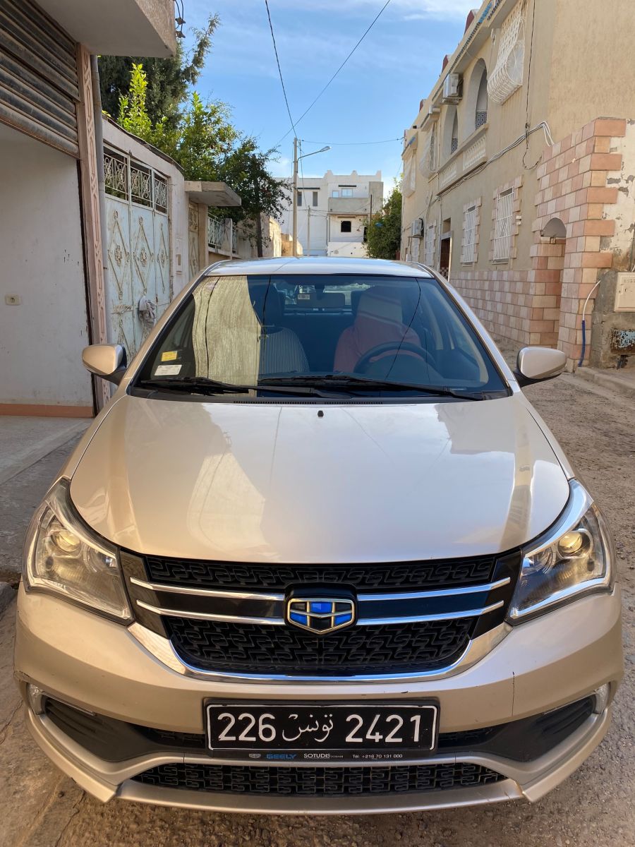 Peugeot 208 Essence 2019 ..