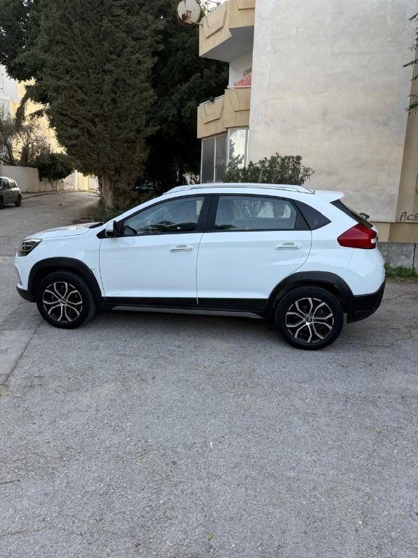 Chery Tiggo 2 Essence 2020