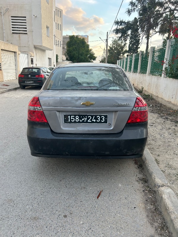 Chevrolet AVEO Essence 2012