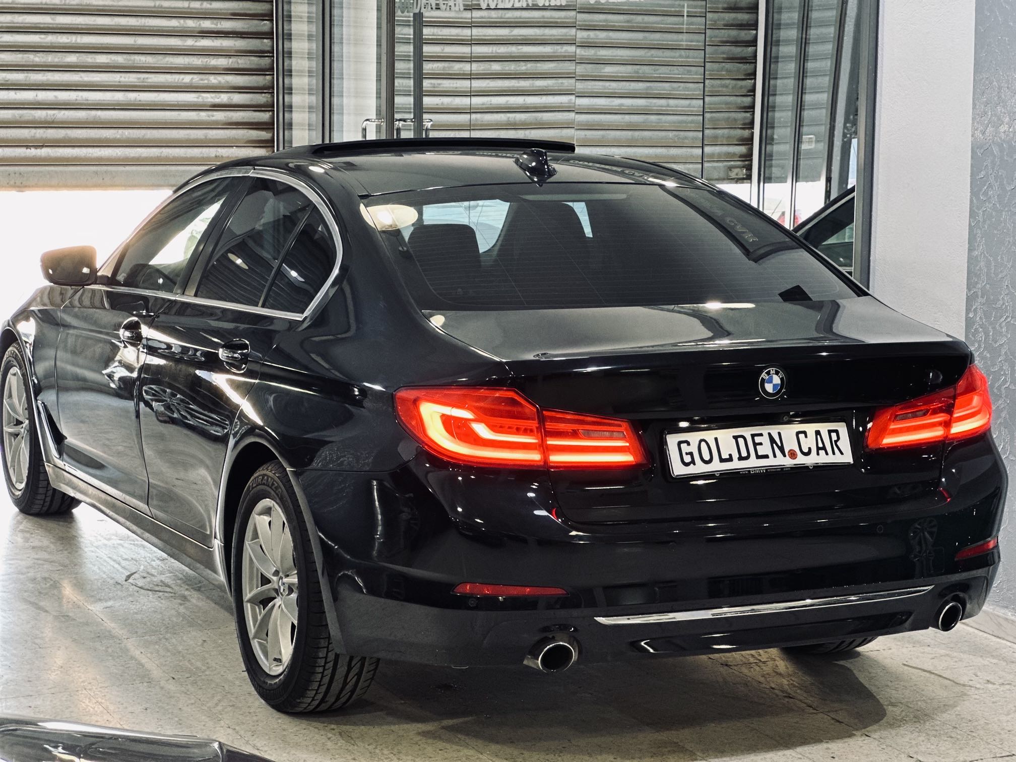  Bmw 520i luxury 