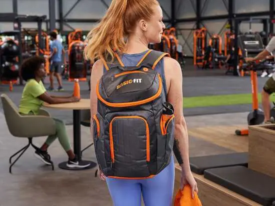  Deux sacs a Dos tt neuf marque basic-fit 