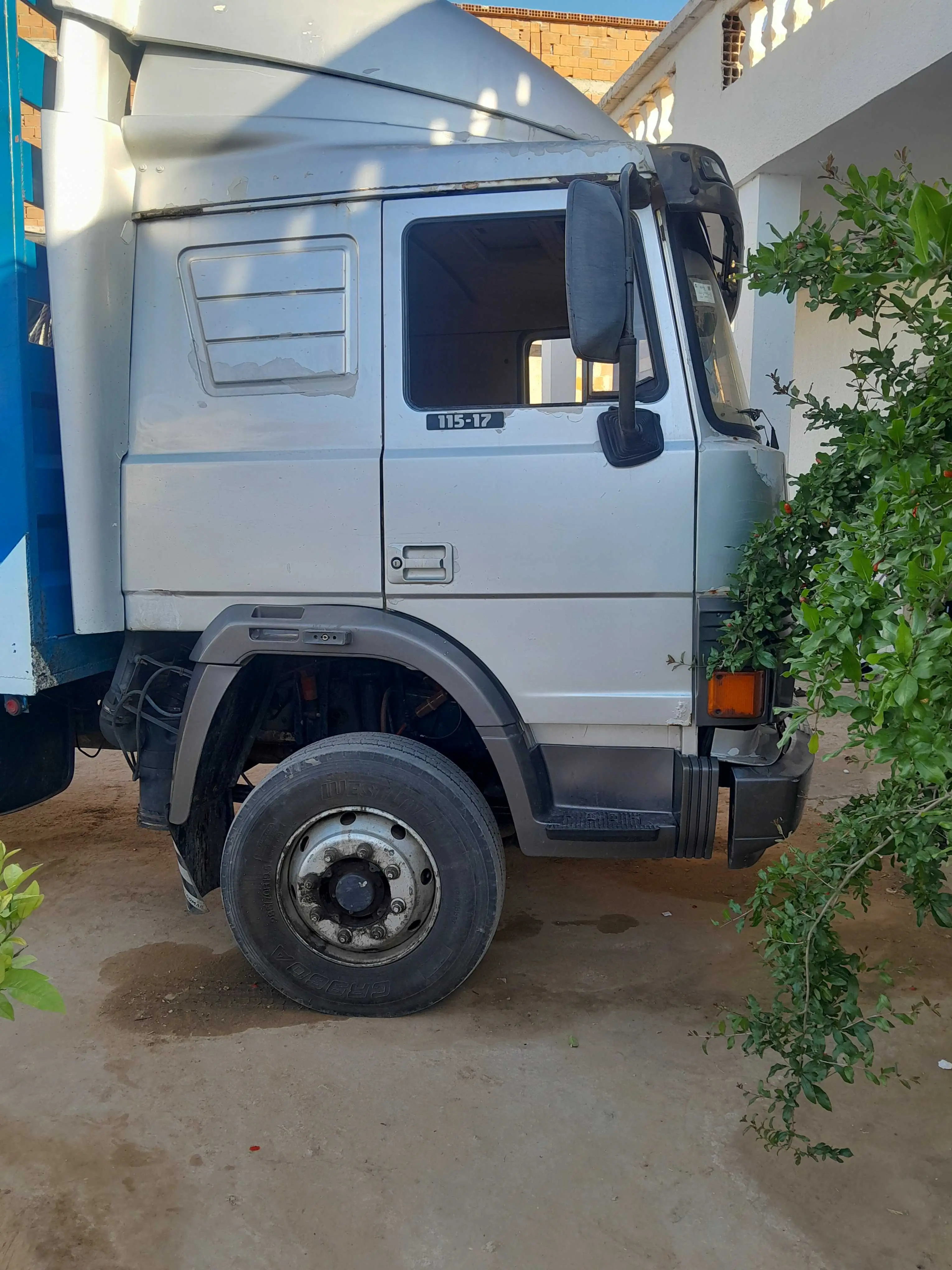  Iveco 110 