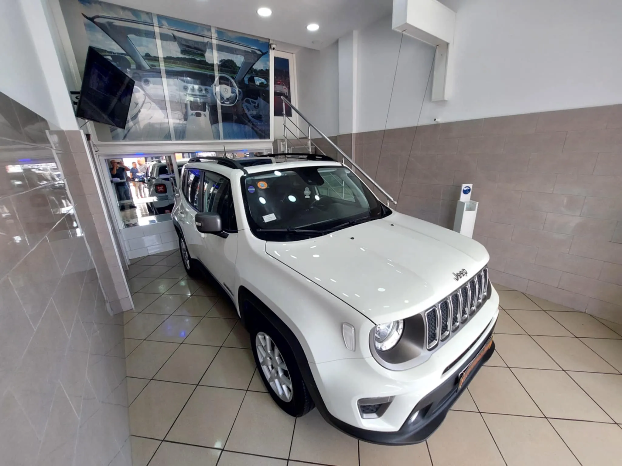  Jeep Renegade 1.4 Turbo 4x2 Limited BVA - TEL98479647 