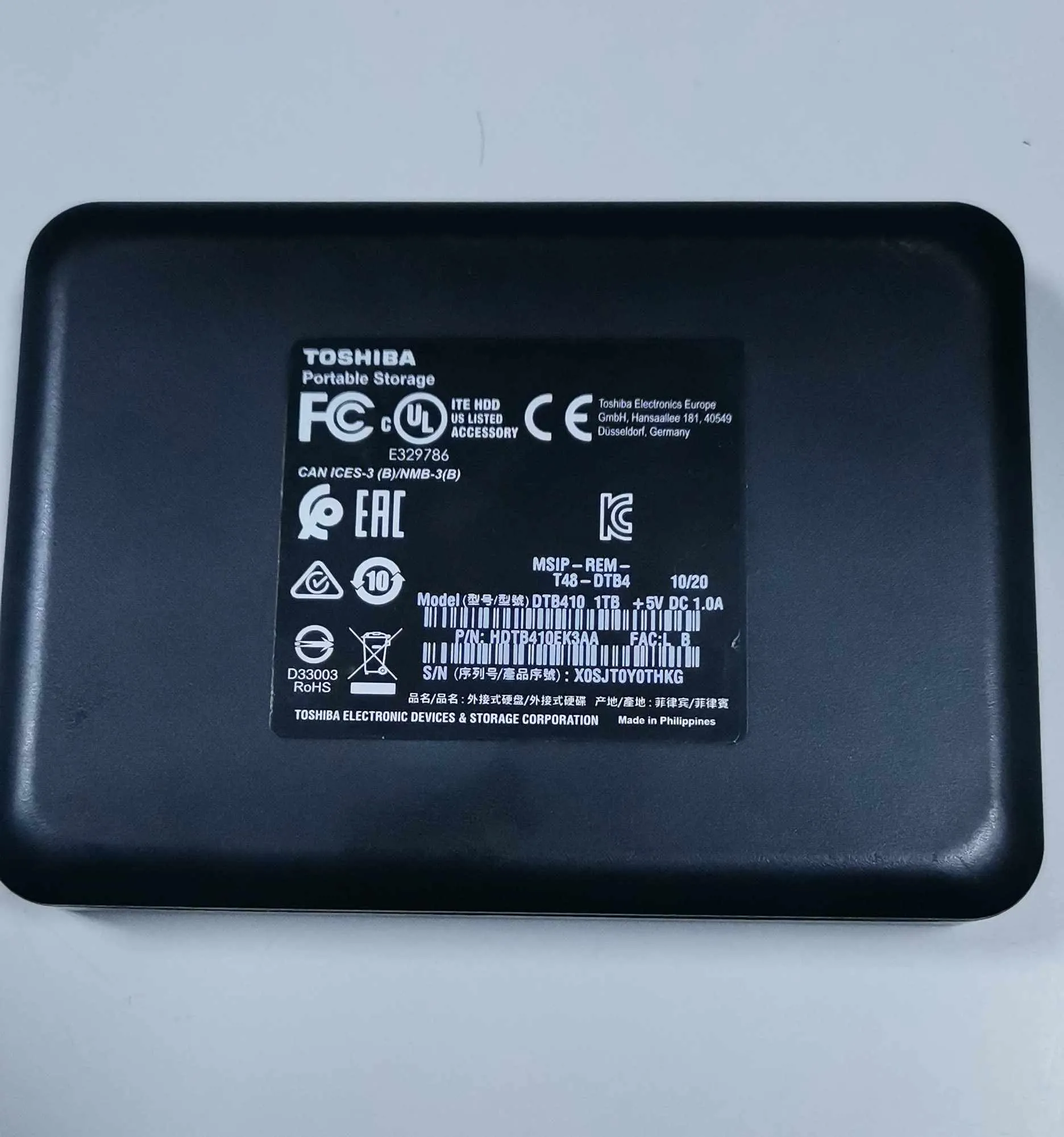  DISQUE DUR 1 TO EXTERNE TOSHIBA/ USB 3.0 presque neuf 