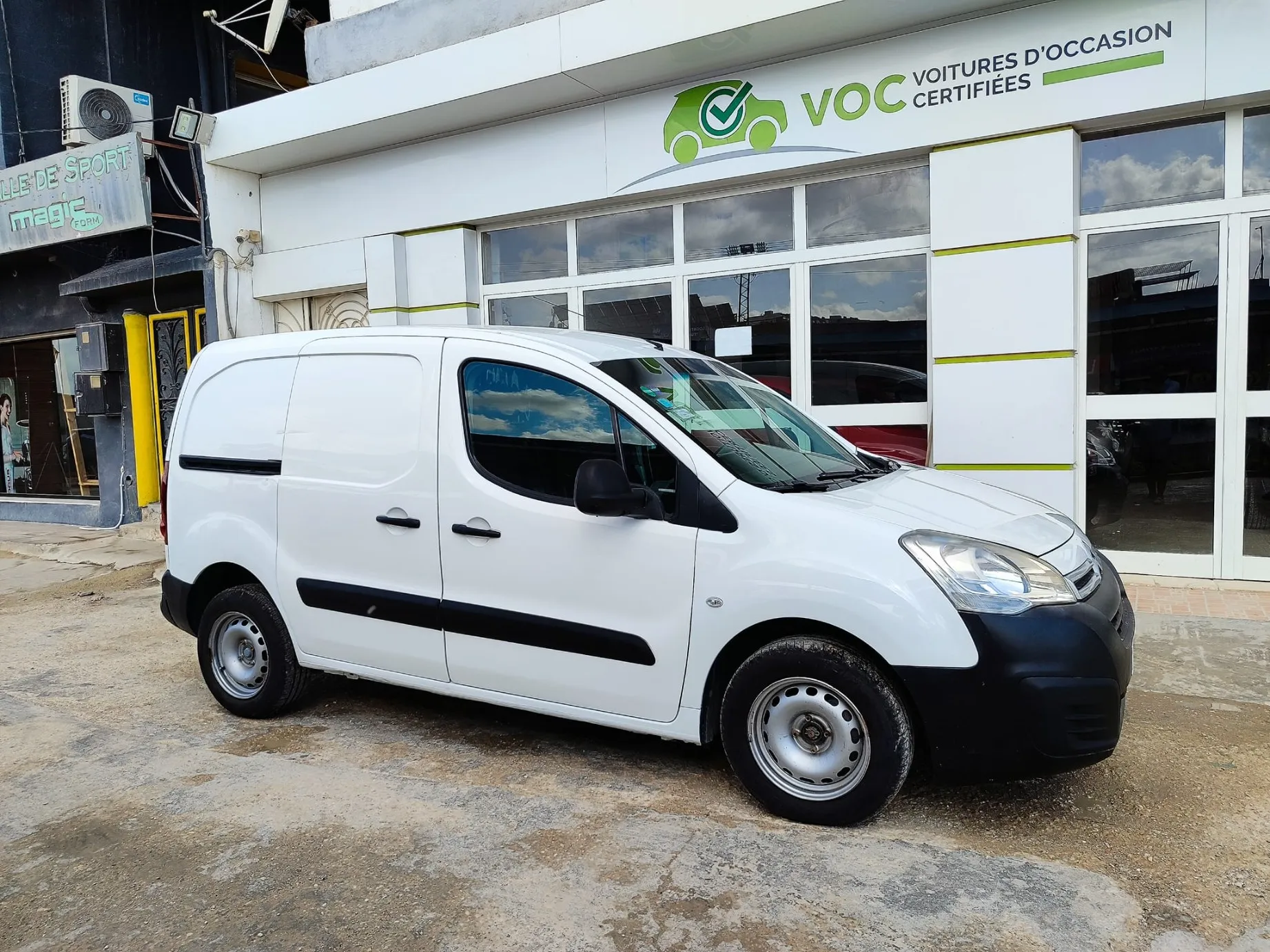  20018 CITROEN BERLINGO B9 E-HDI TEL 22801802 