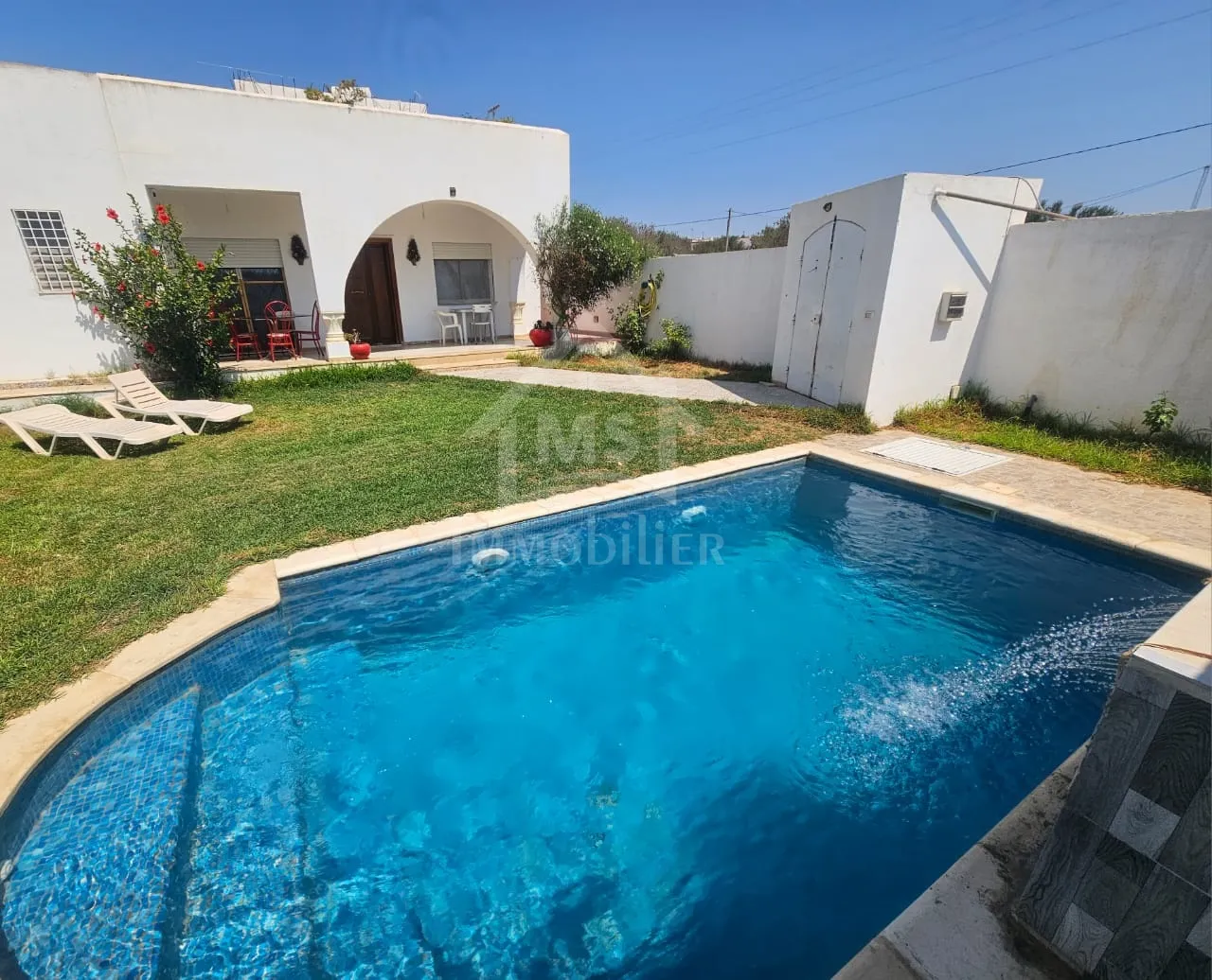  Coquette villa S+3 avec piscine et jardin à vendre 51355351 