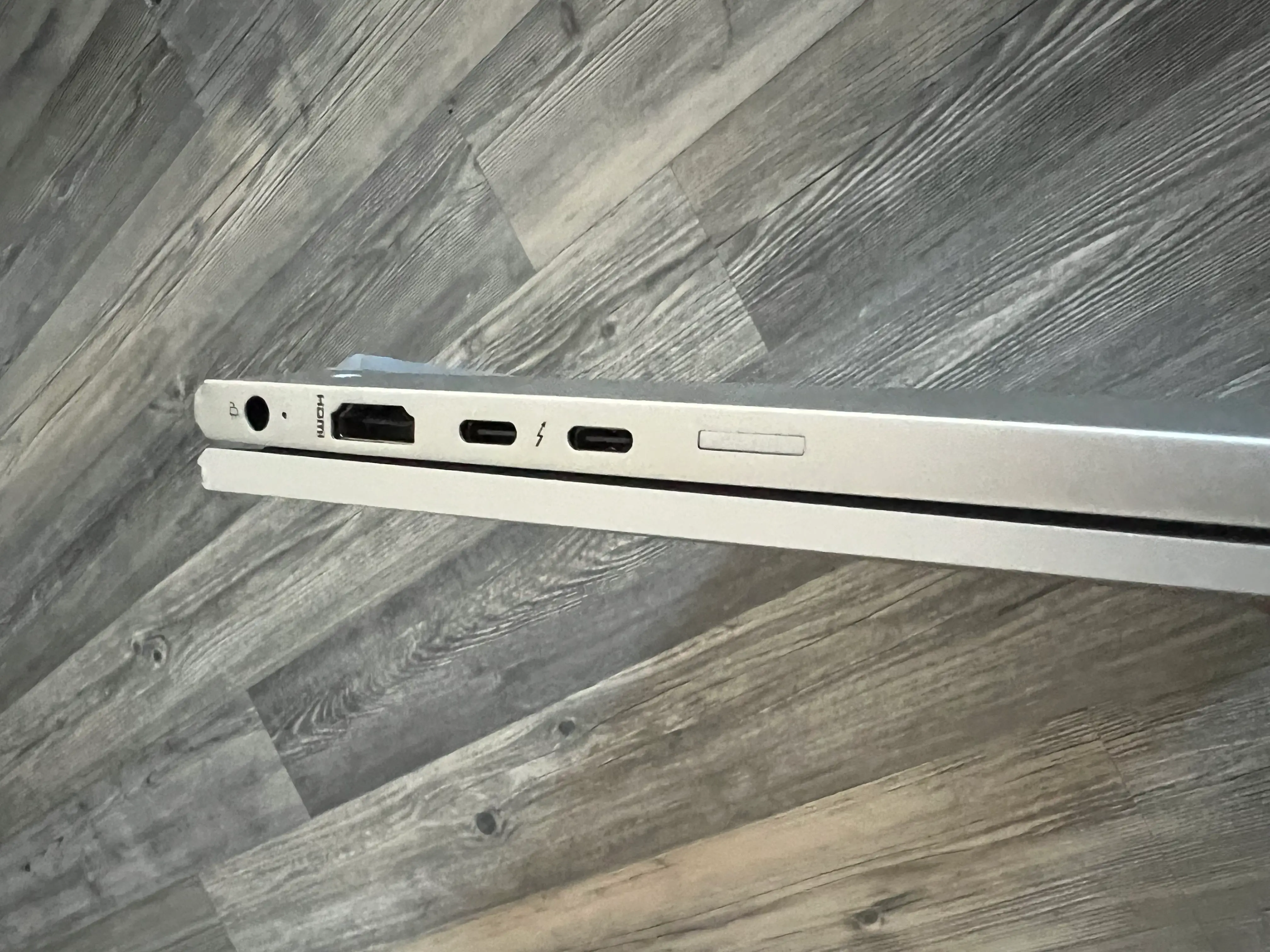  HP elitebook 840 g8 