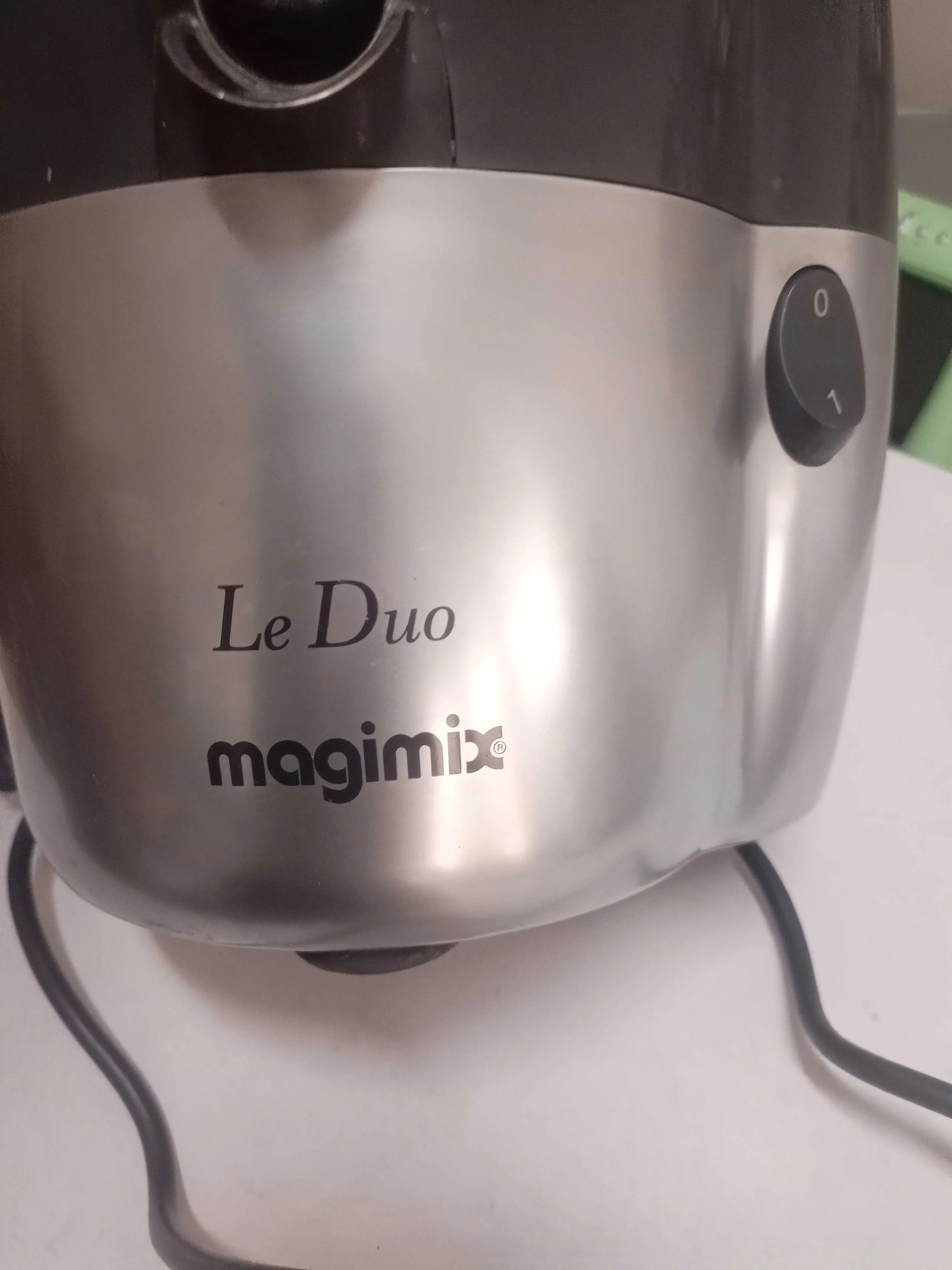  Presse agrumes pro marque Magimix 