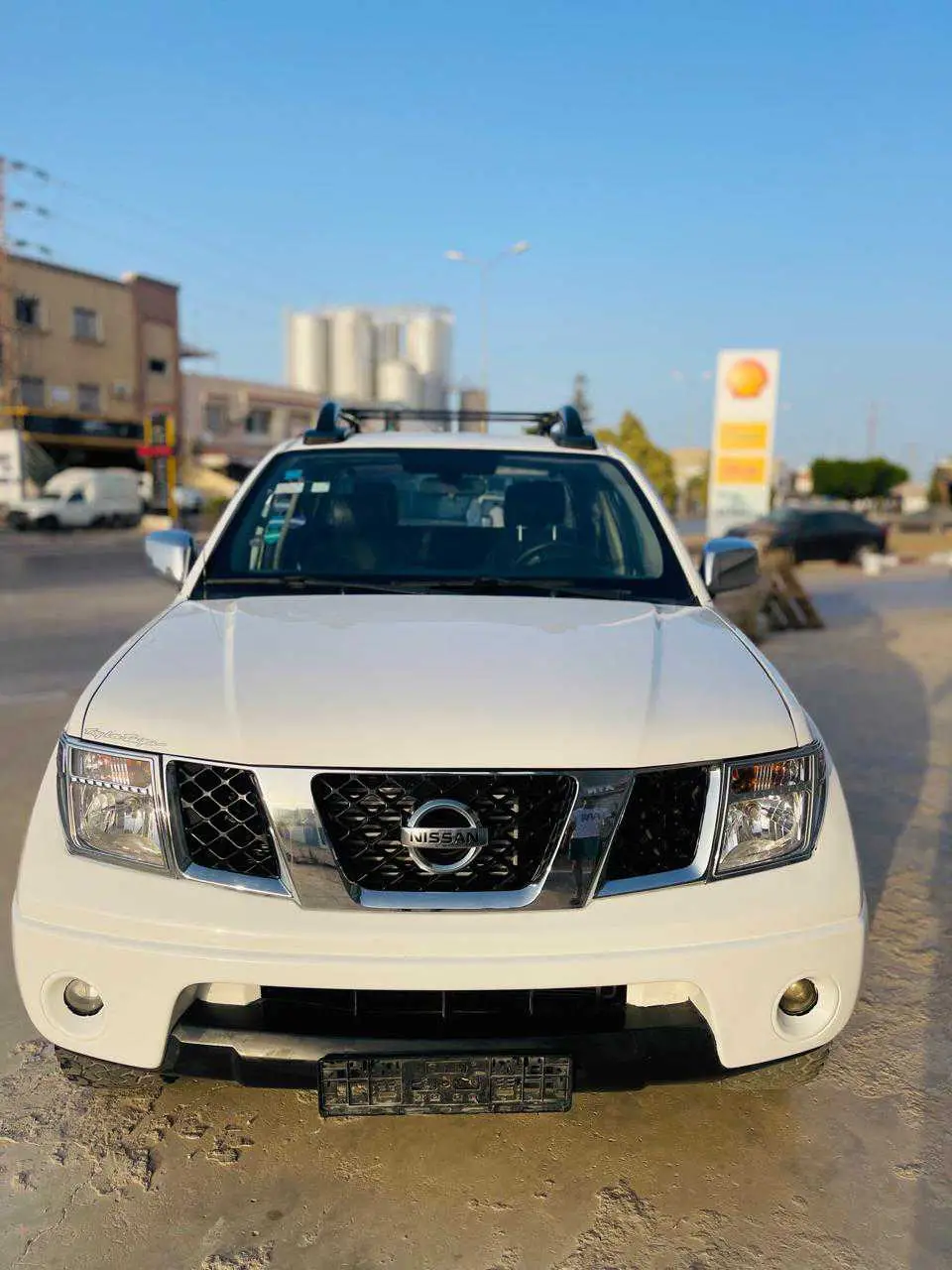  Nissan Navara LE 