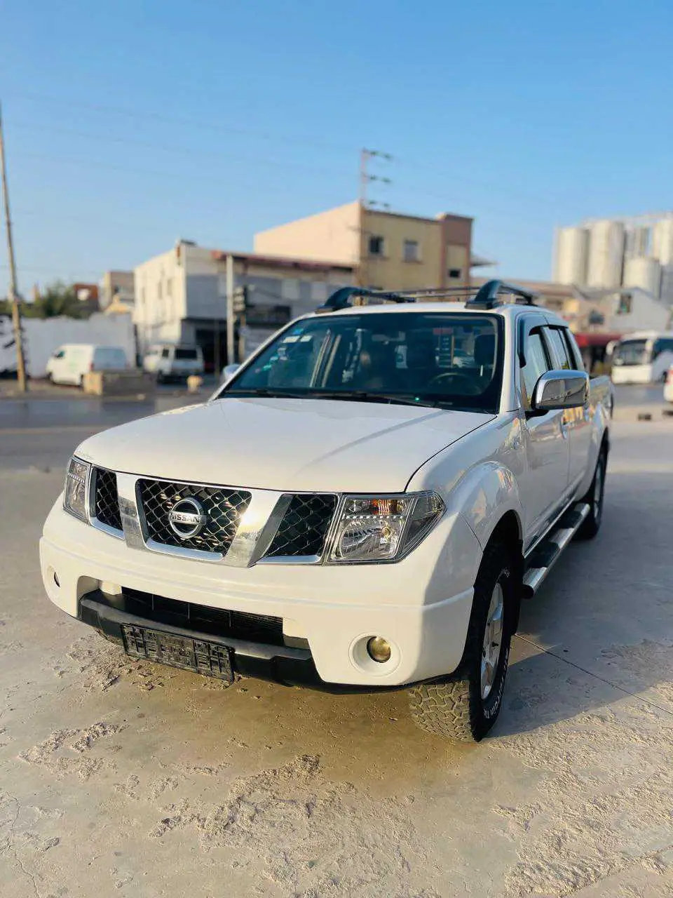  Nissan Navara LE 