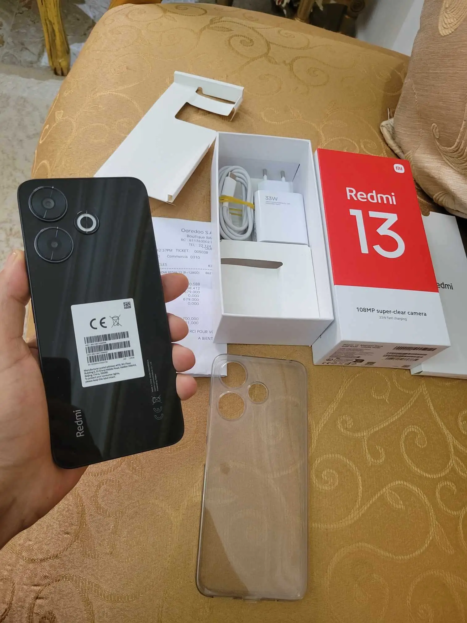  Redmi 13 ram 8g+4 stockage 128g achtée le 15/08/2024 avec facture ď achat 