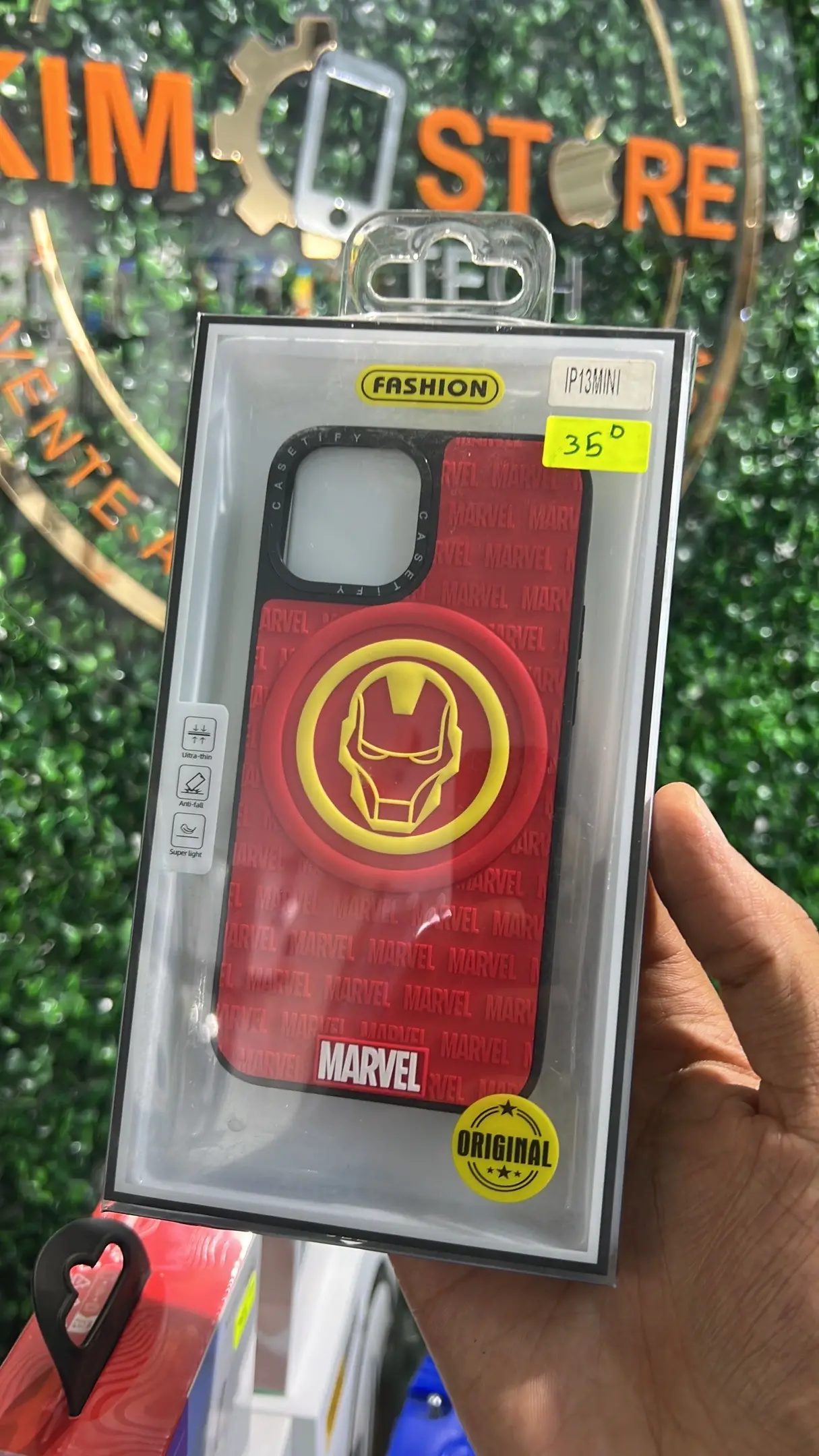  Cache iPhone 12 Mini / 13 Mini Marvel cachetè ???????? 