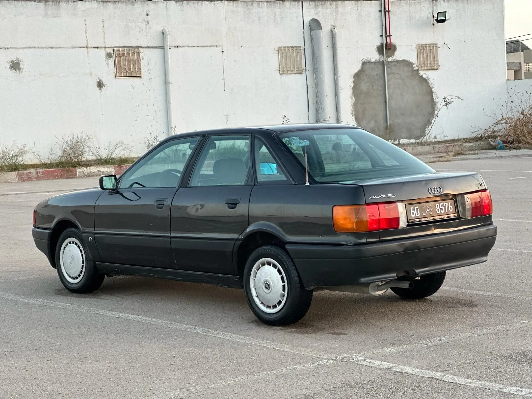  AUDI 80(unique en tunisie)???????? 