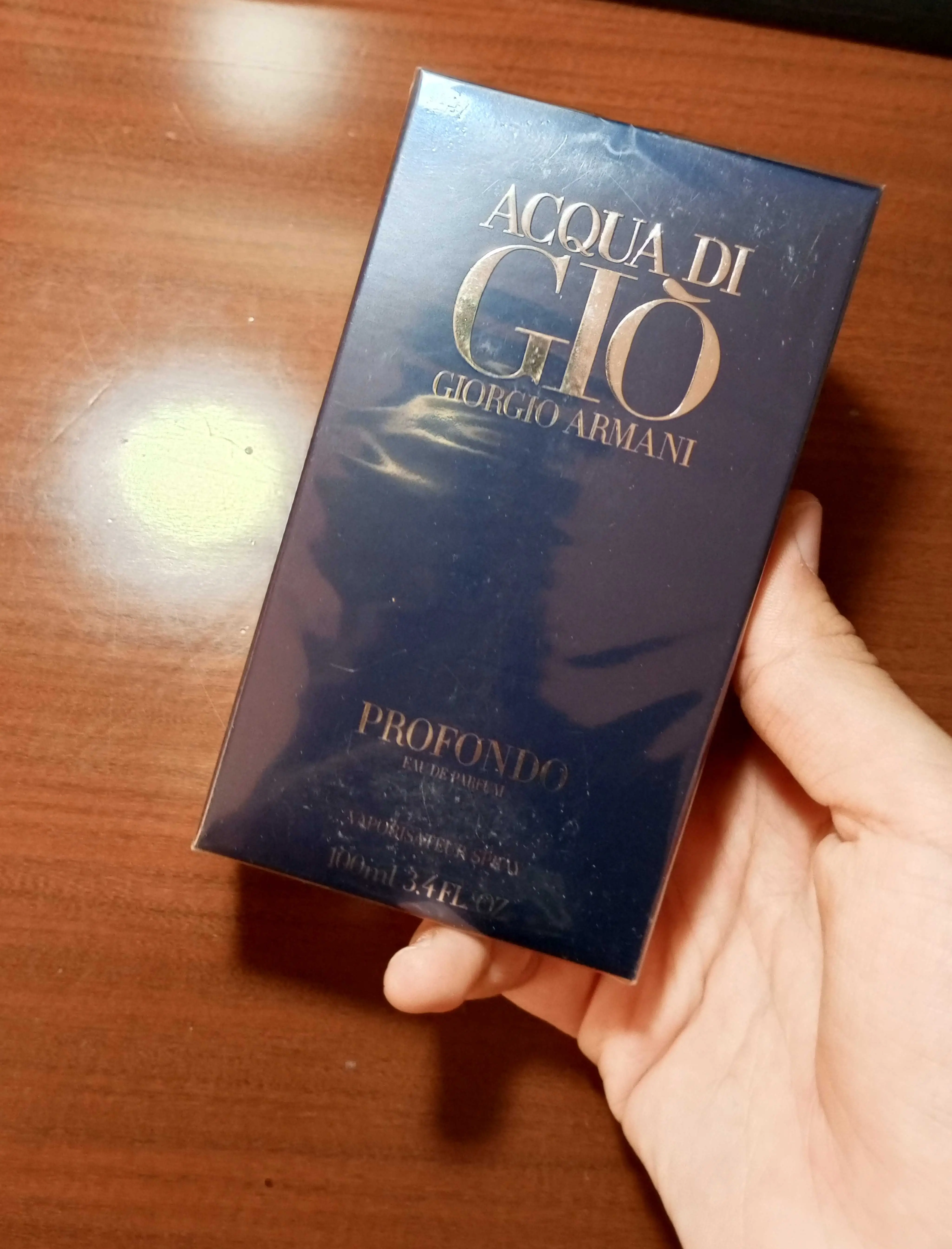  2 caps de bain giorgio armani jamais utilisés 