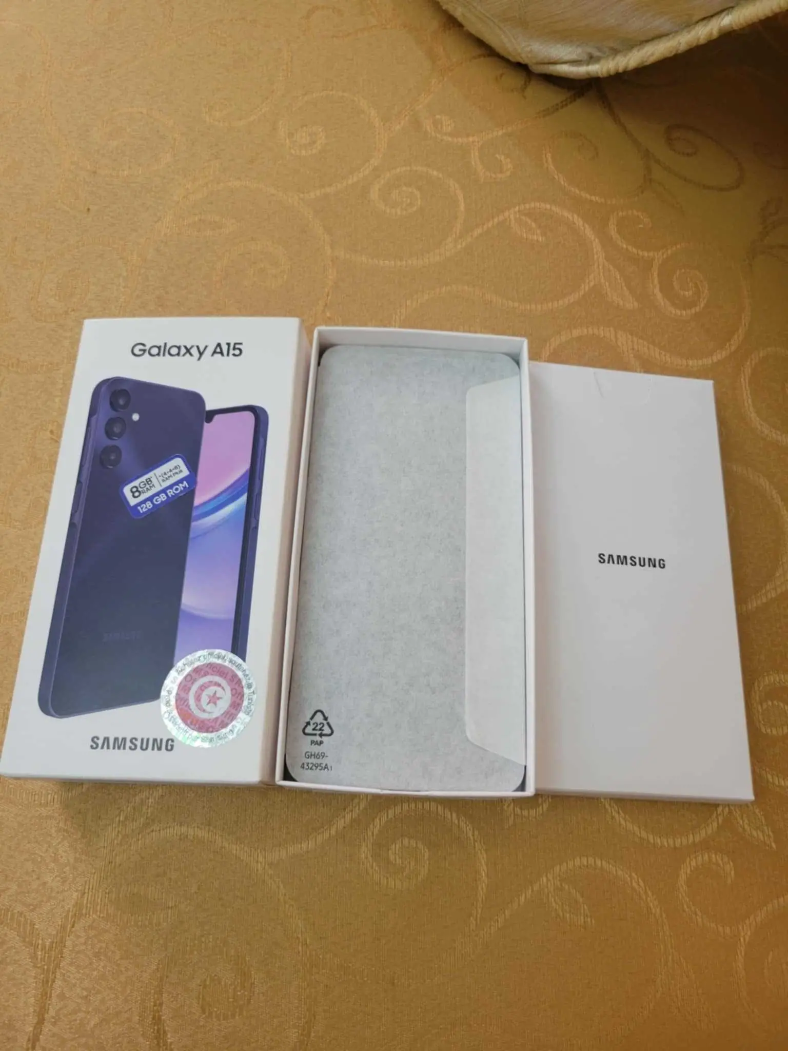  samsung a15 neuf 