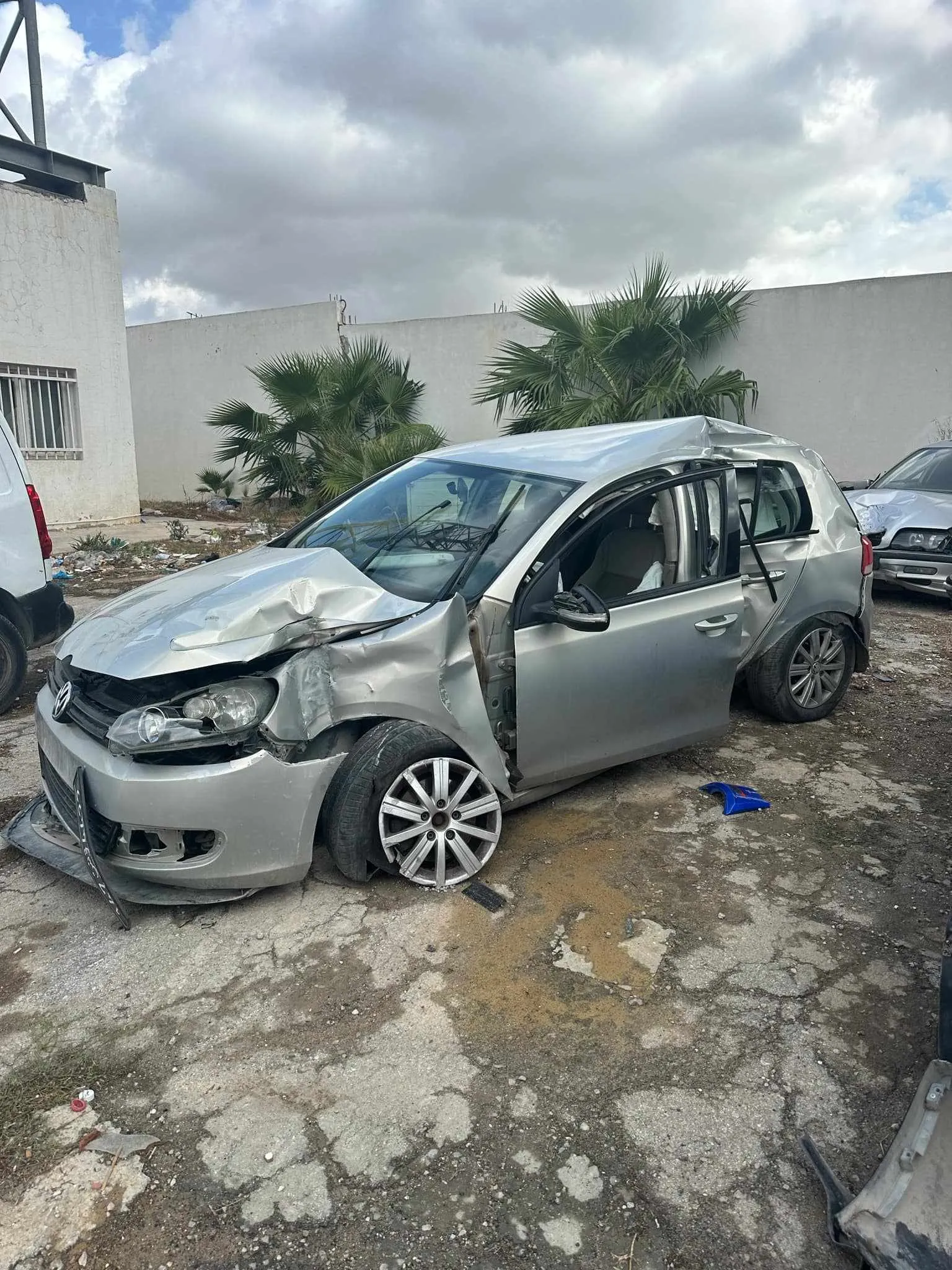  A V GOLF 6 ACCIDENTÉ - 98479647 