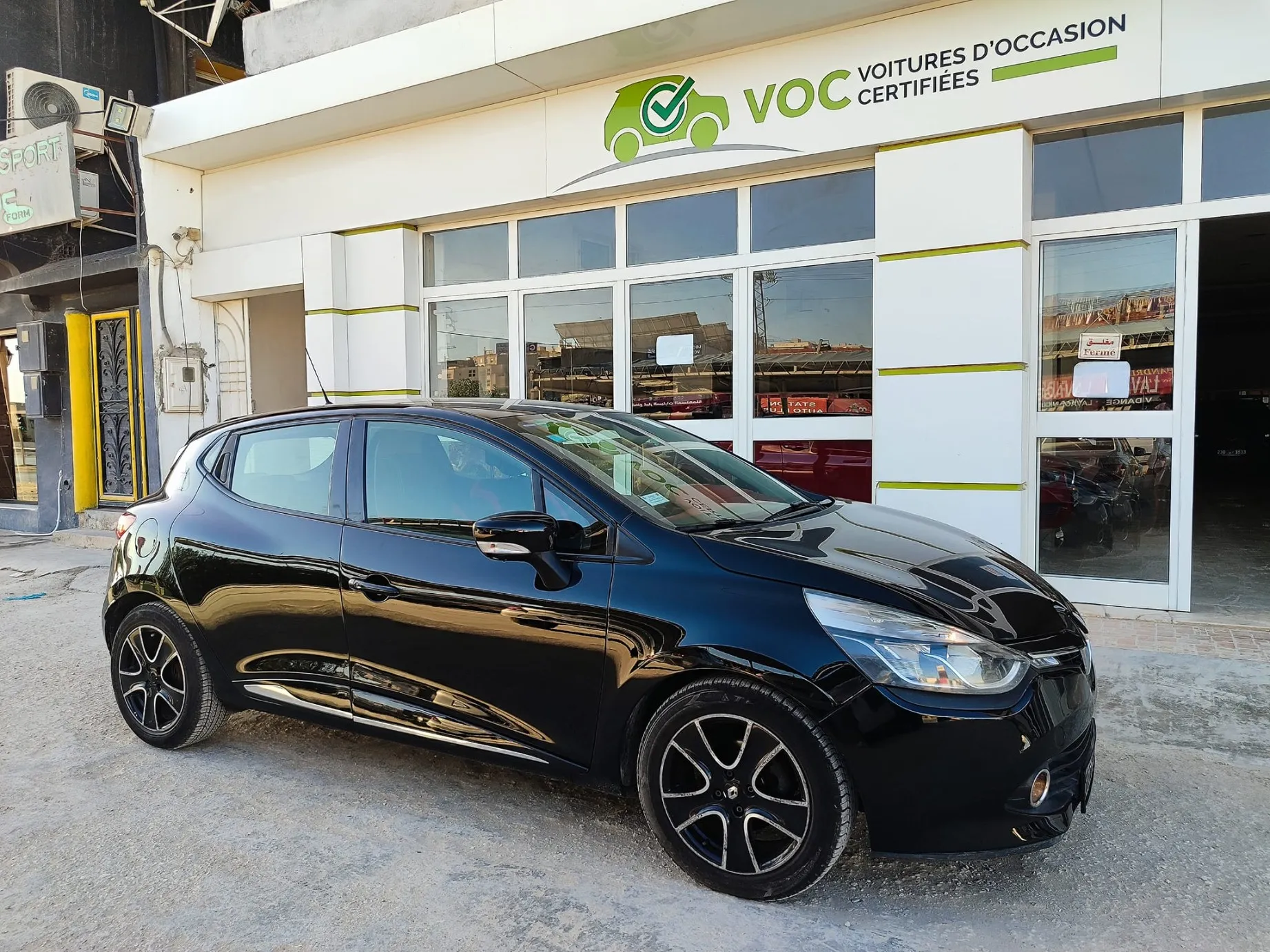  RENAULT CLIO 4 DYNAMIQUE 4 CYLINDRES MOTEUR SYMBOLE TEL 22801802 