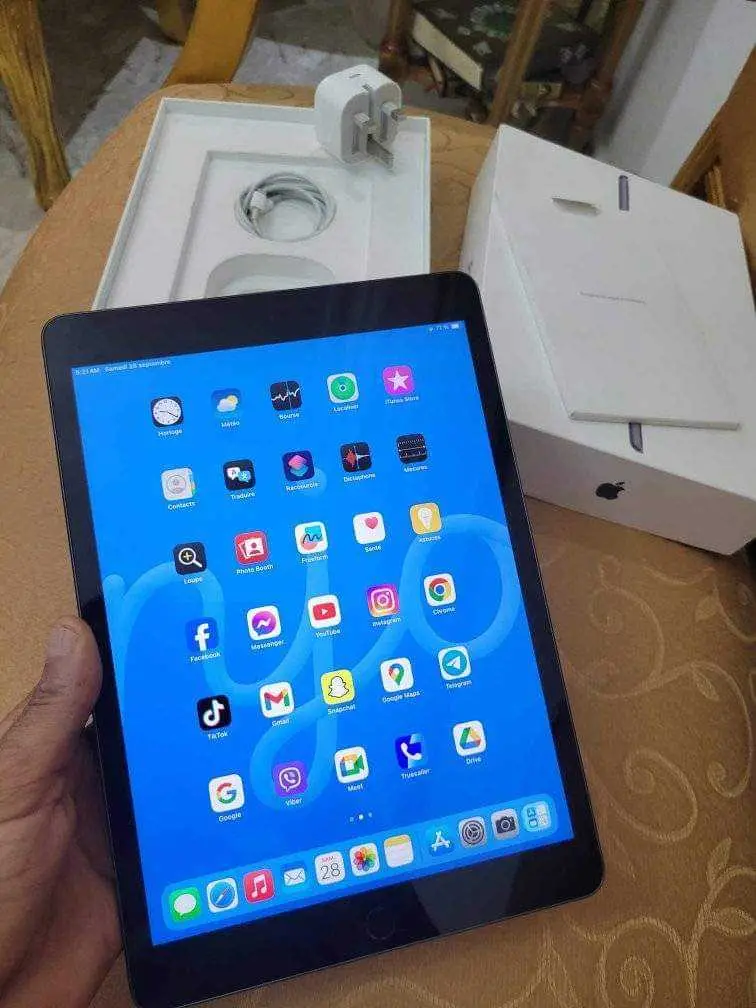  Ipad 9 ème generation ios 18 stockage 64g 