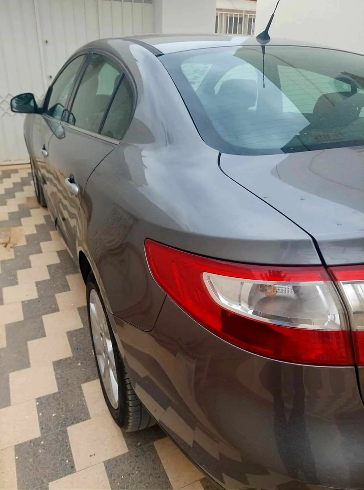  Renault Fluence 