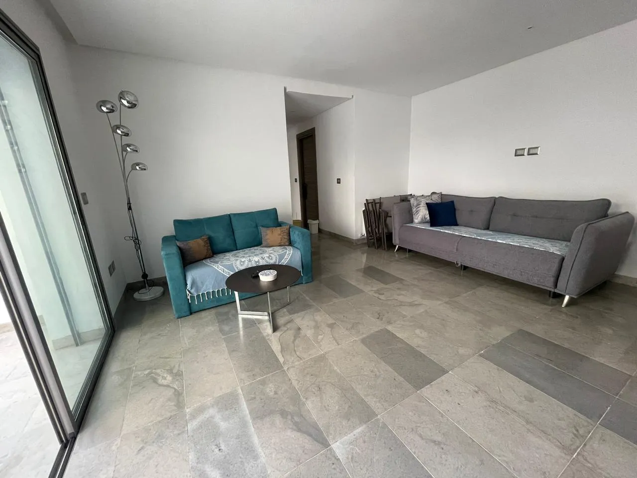  Un Appartement S2 a Vendre situé Au cœur de la Zone Touristique Hammamet Nord 