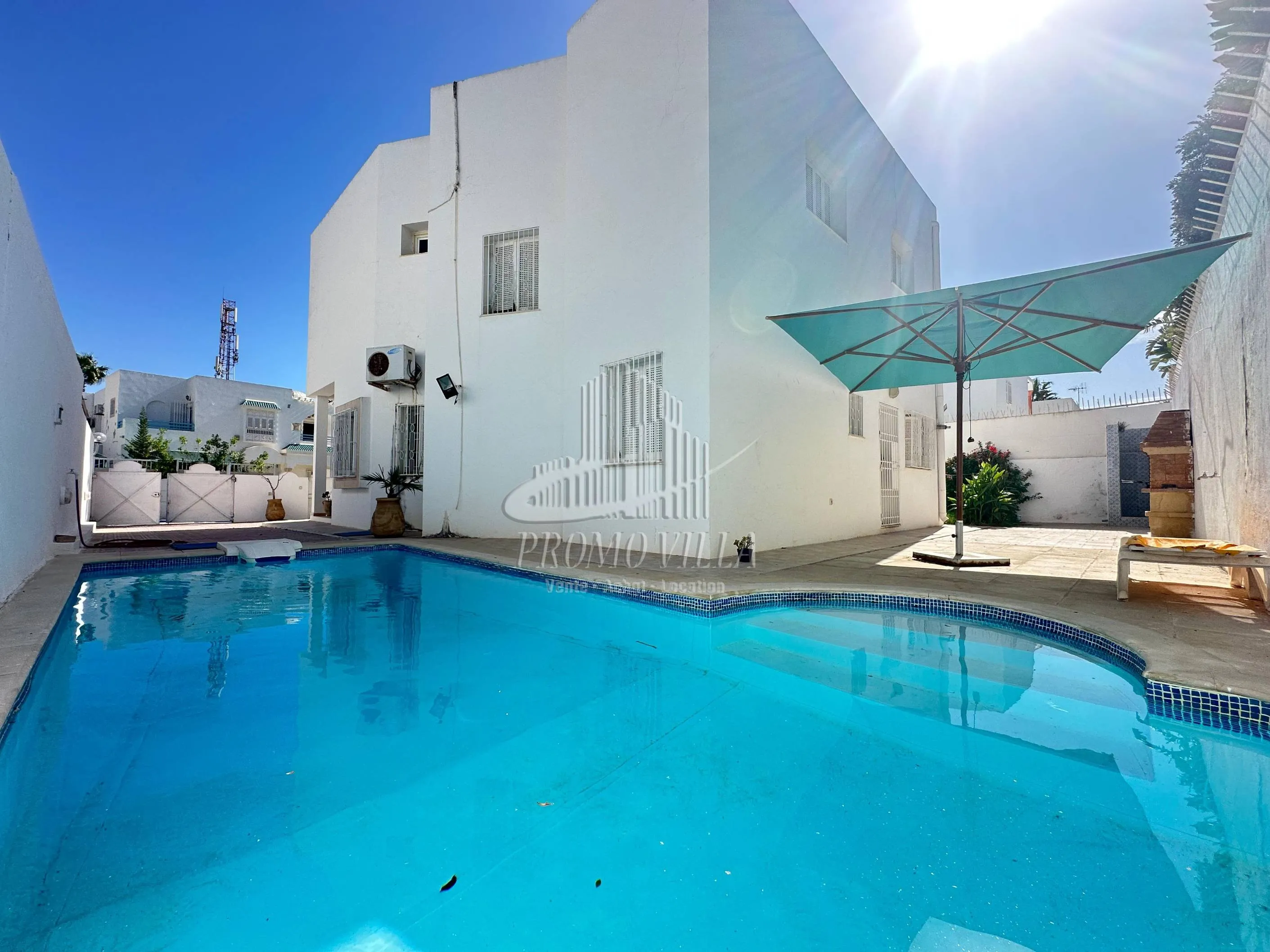  Villa moderne avec piscine et jardin à Mrezga Hammamet – confort et proximité de la mer 