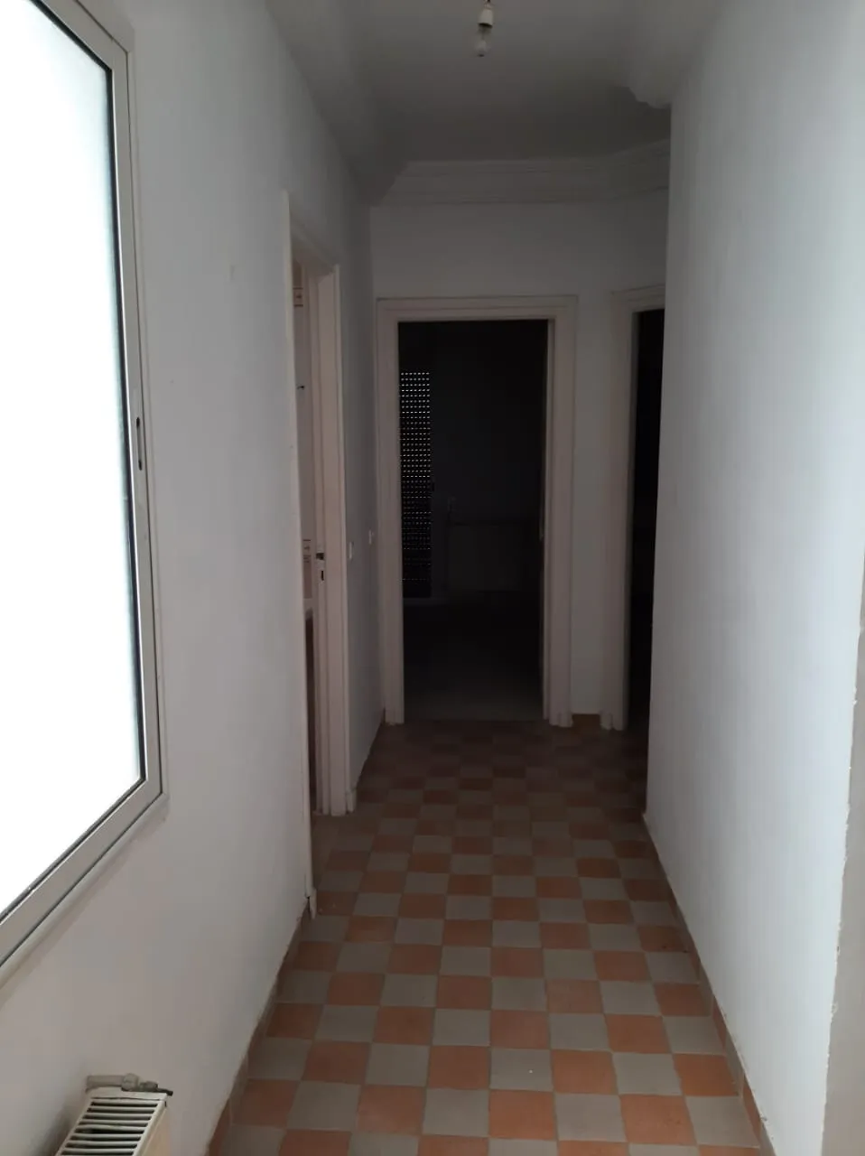  Appartement s+2 à le kram ouest 