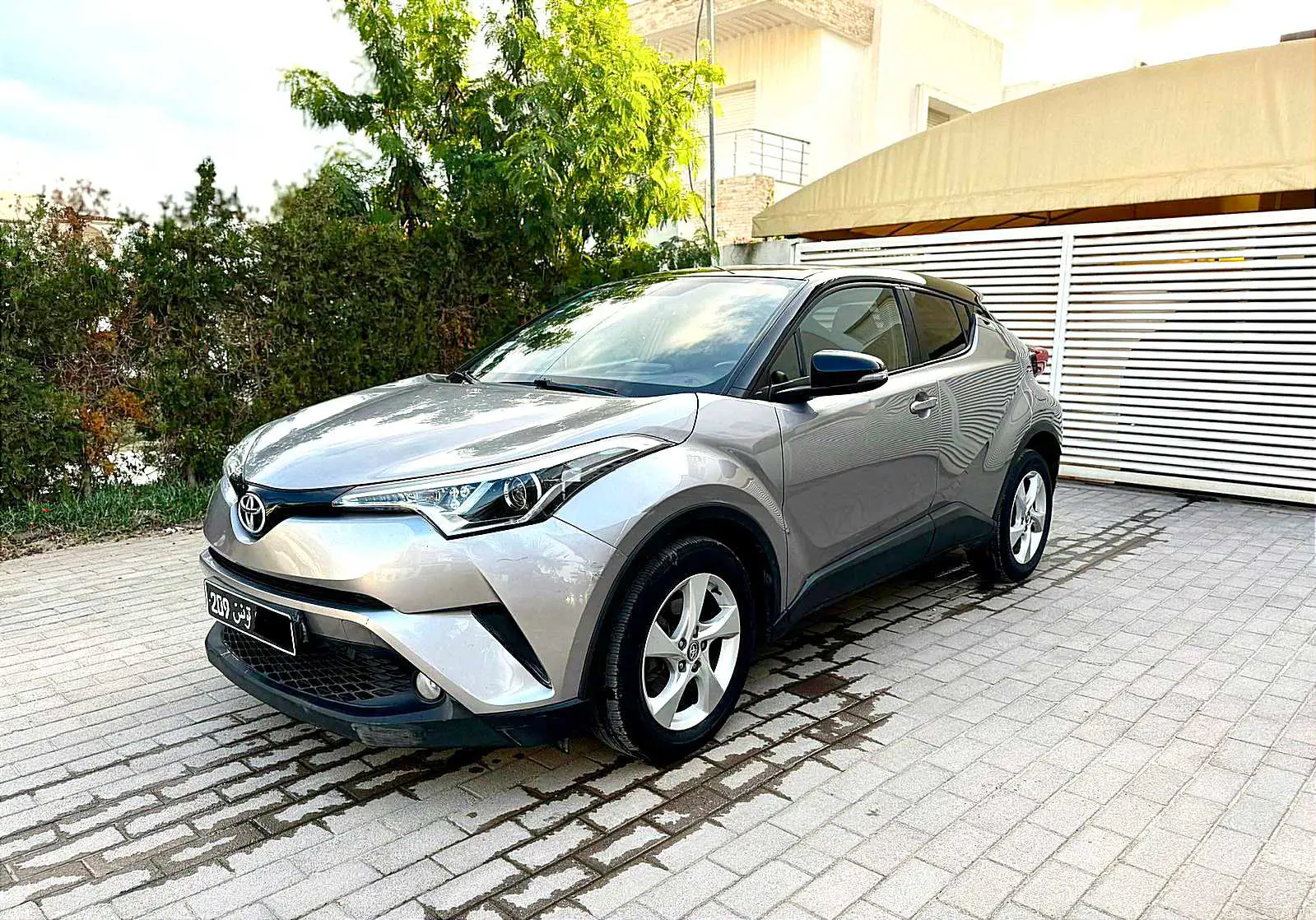  TOYOTA CH-R Boîte Auto 