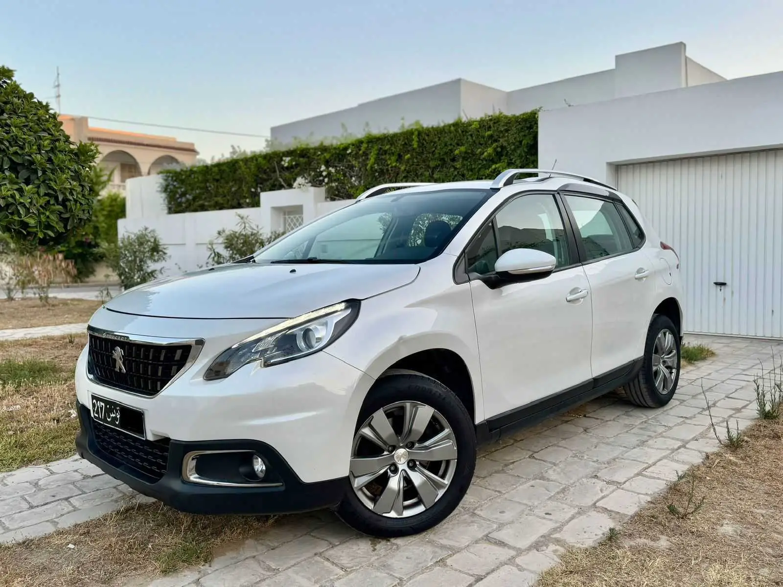  PEUGEOT 2OO8 ALLURE 2020 