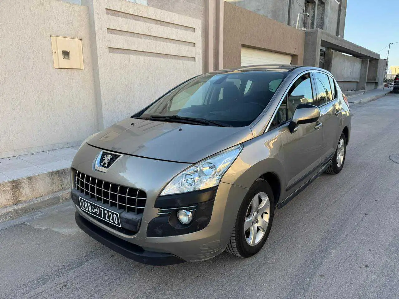  Peugeot 3008 boit auto 