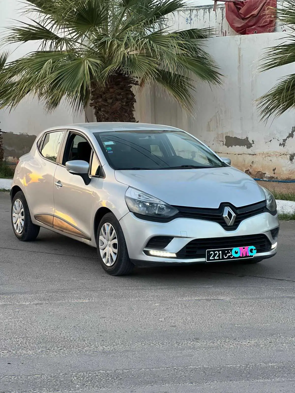  RENAULT CLIO 4 DENAMIC 4cyl ESSENCE 