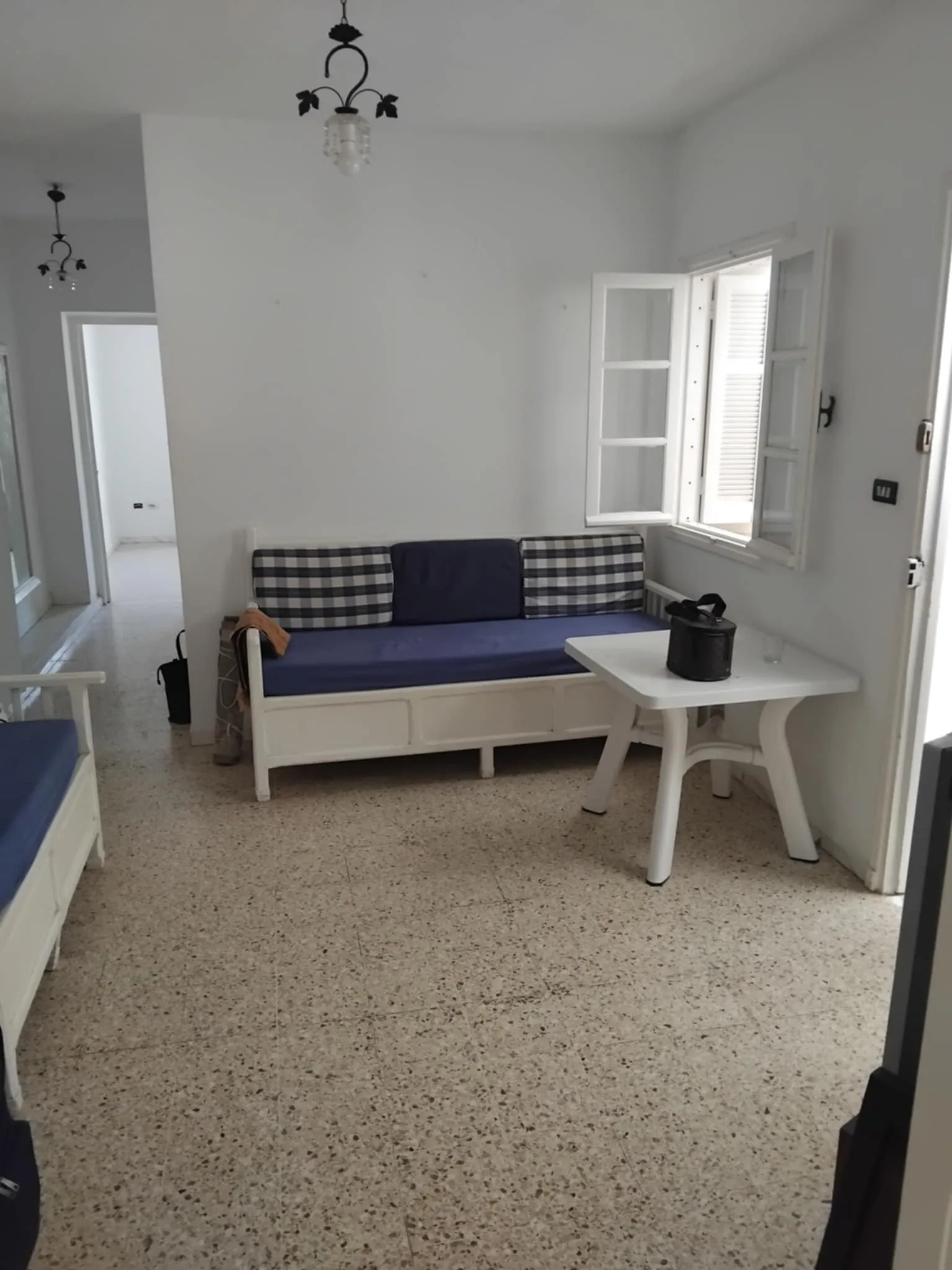  location d'un appartement s3 cité mahrajene 1400dt 