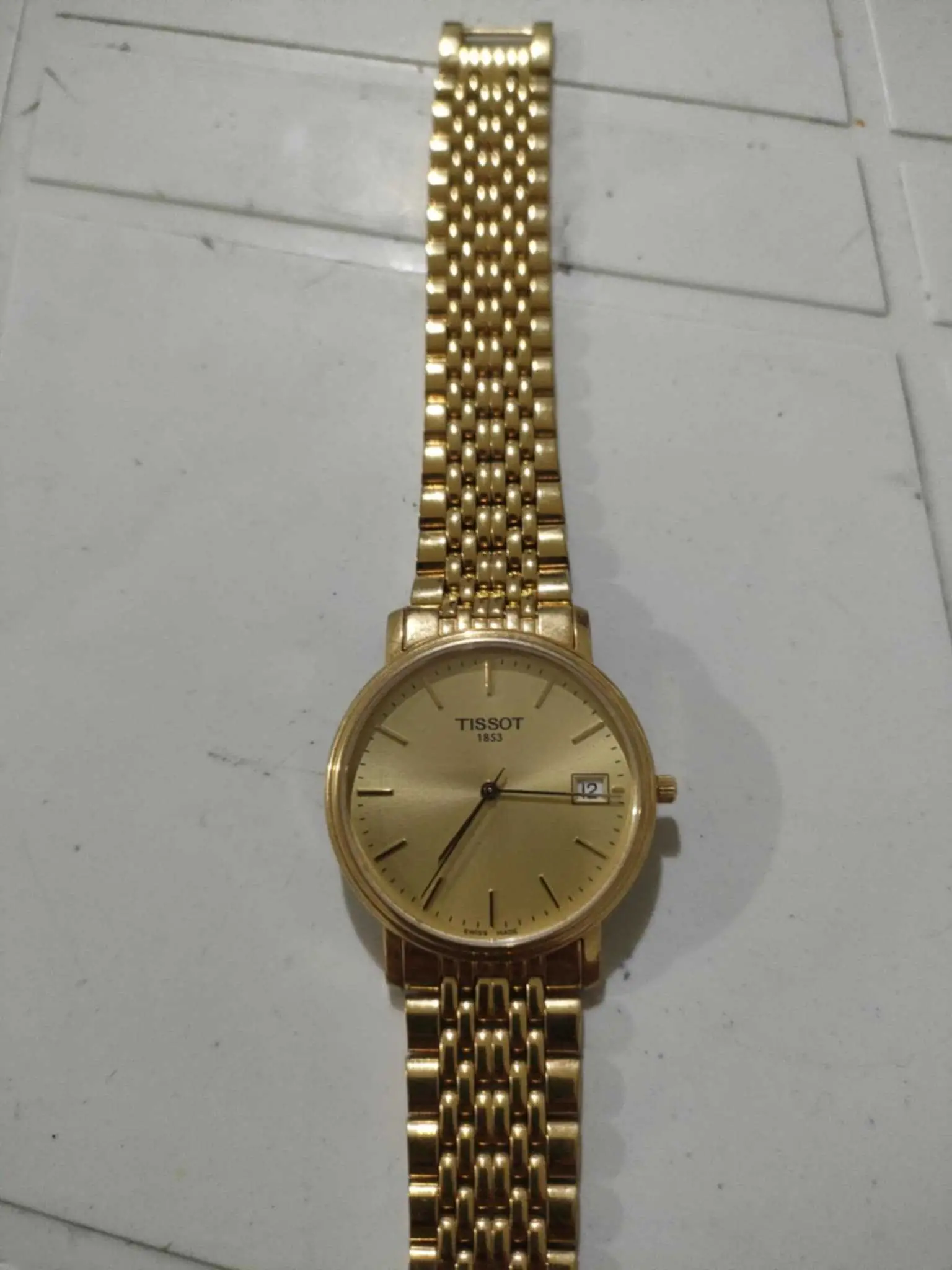  Montre Tissot a vendre 