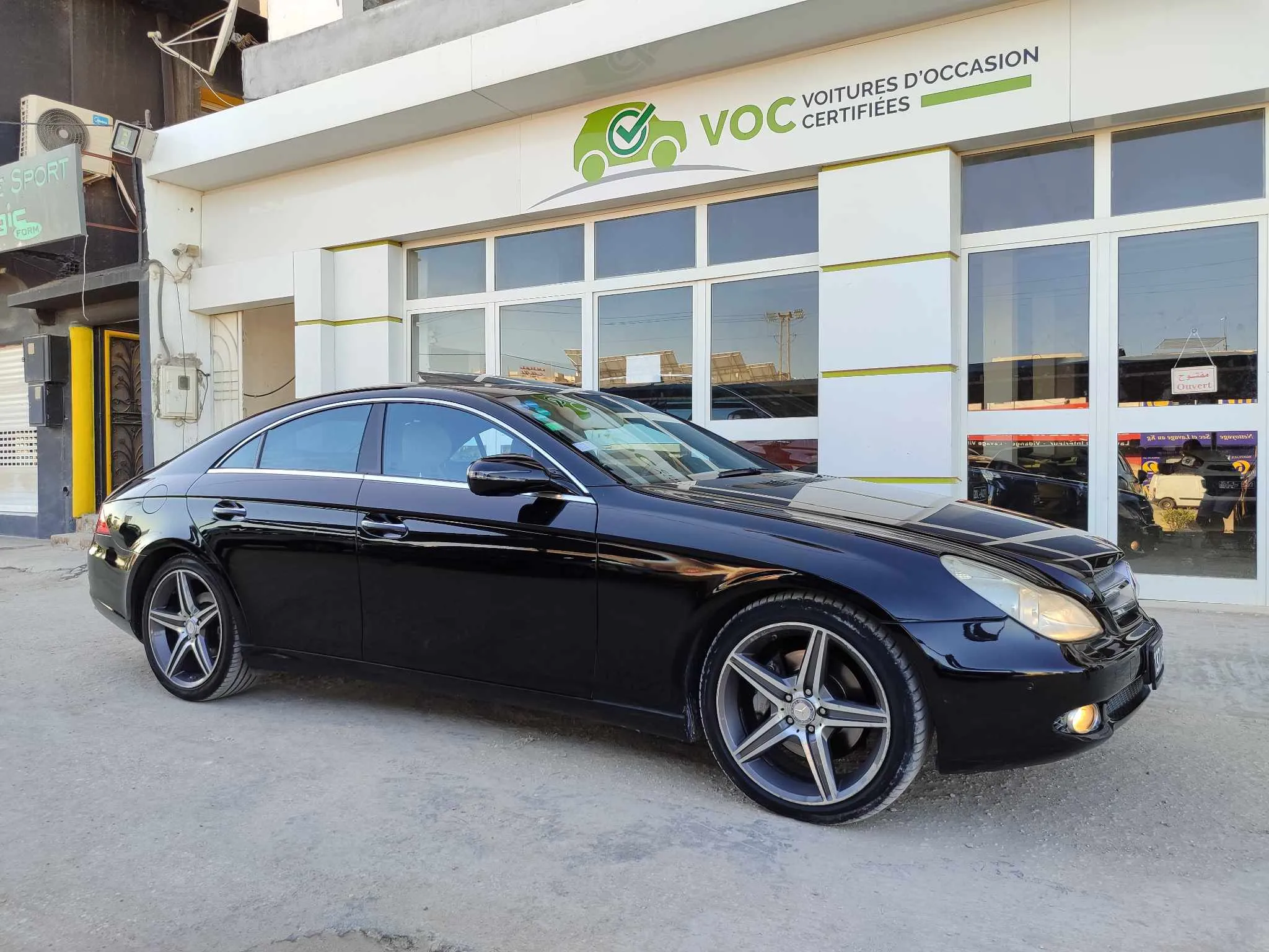  Mercedes CLS 280 Designo BVA Toit ouvrant TEL 22801802 