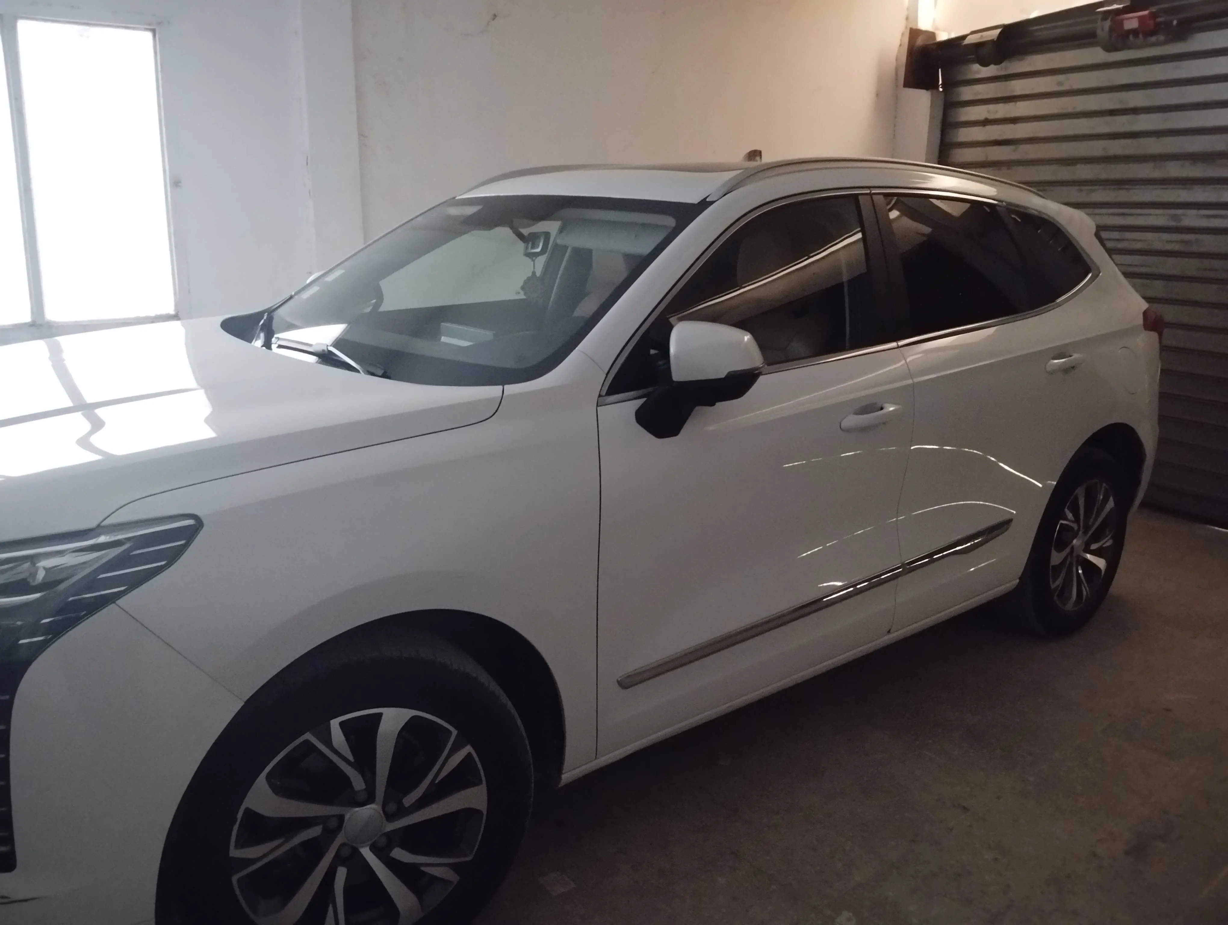  A vendre Haval jolion vitesse automatique blanche 