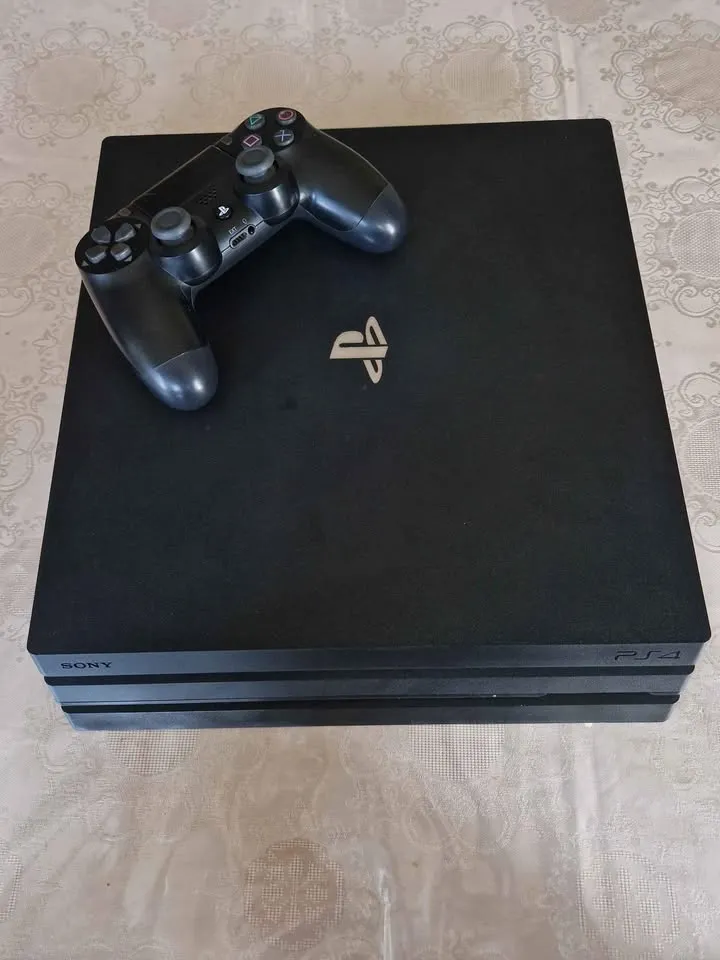  PS4 Pro 1TB 