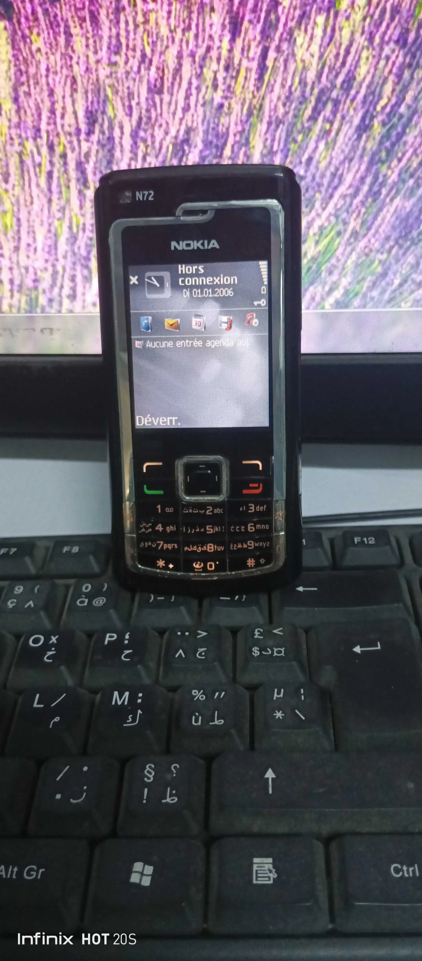  Av Nokia n72 nadif barcha 