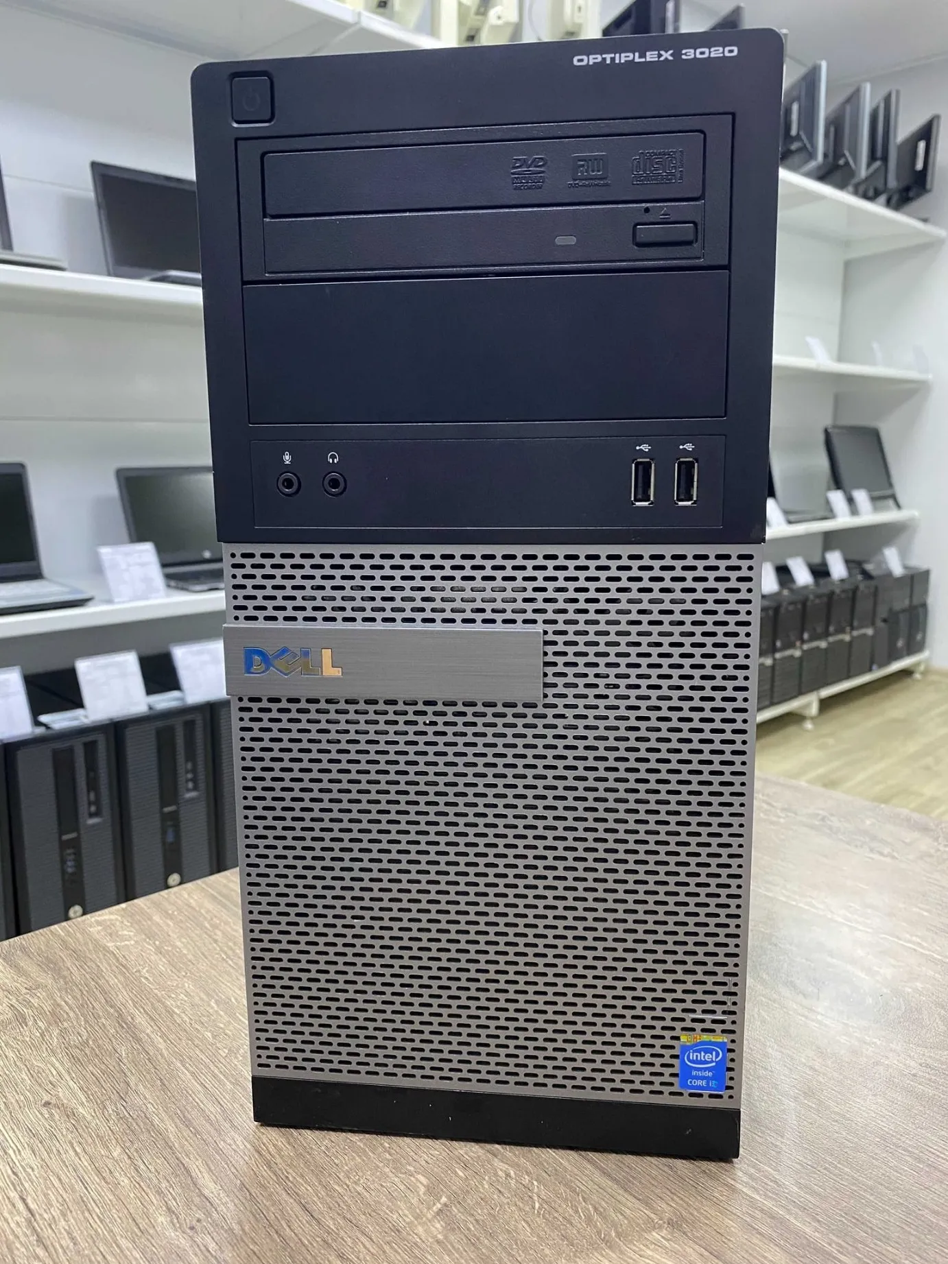  Dell optiplex 16GB-256SSD+Ecran+accessoires 