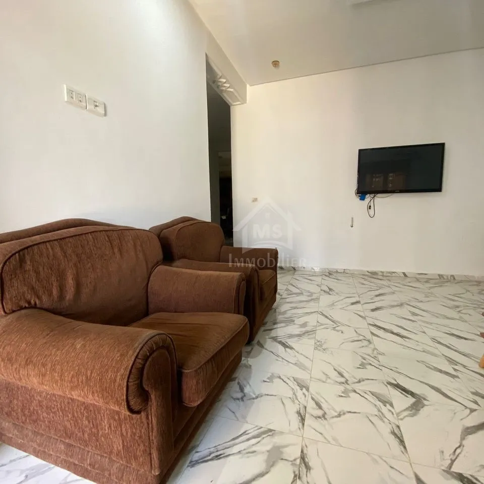  Un spacieux appartement S+2 RDC à vendre à Hammamet 51355351 